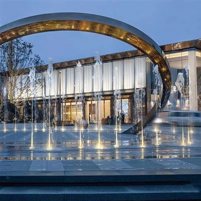 Γλυπτοφόρος από ανοξείδωτο χάλυβα μεγάλης κλίμακας